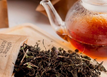 Полезные свойства иван-чая для мужчин. Каким образом помогает подобный напиток мужскому организму при импотенции.
